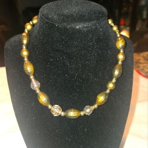 Vintage GOLD & Crystal 17" Necklace